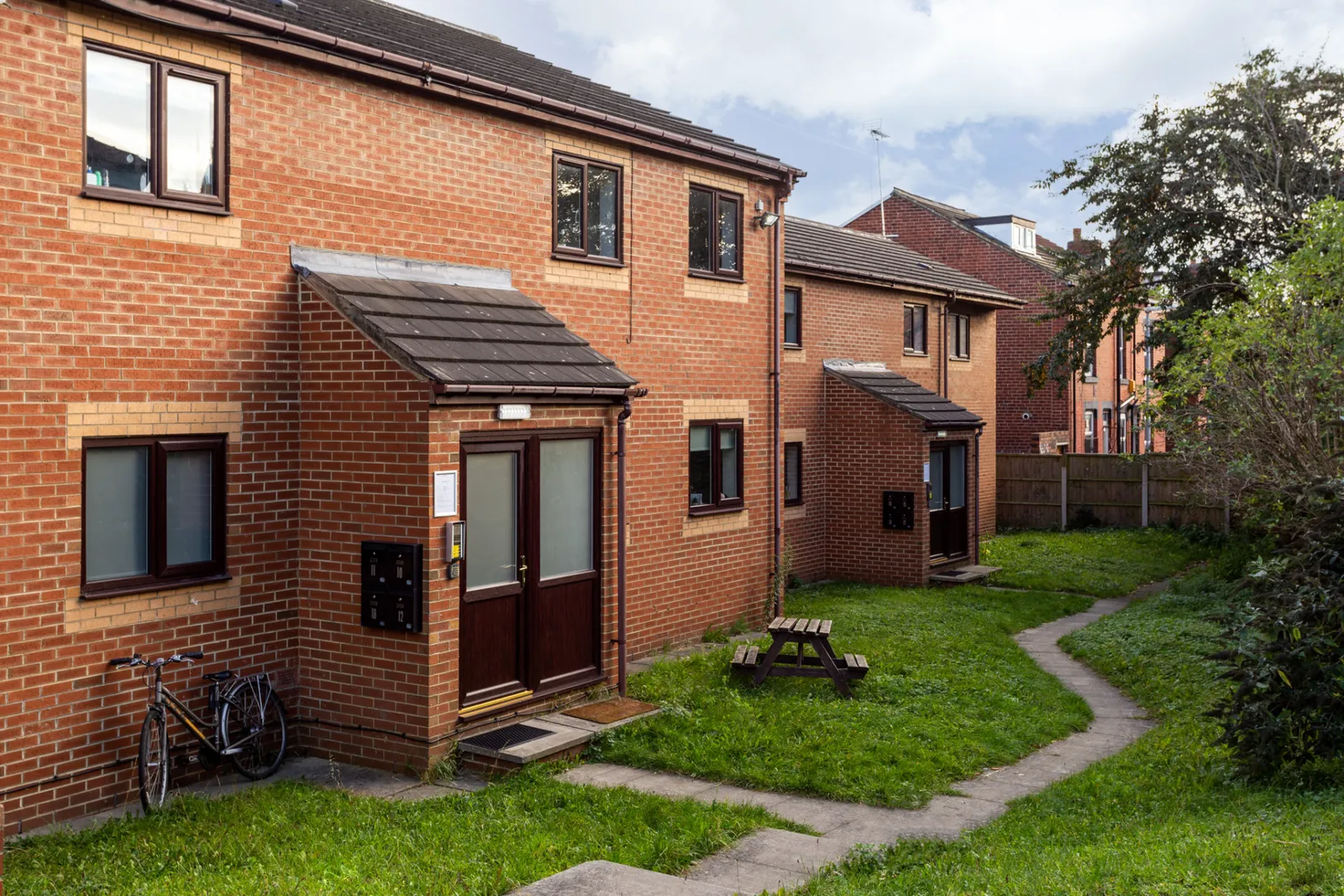 Thornville Court photo 9