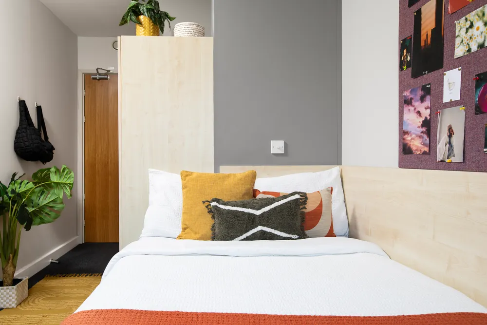 Beaumont Court photo 15