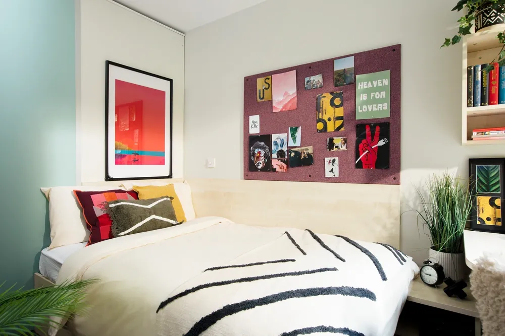 Blithehale Court photo 8