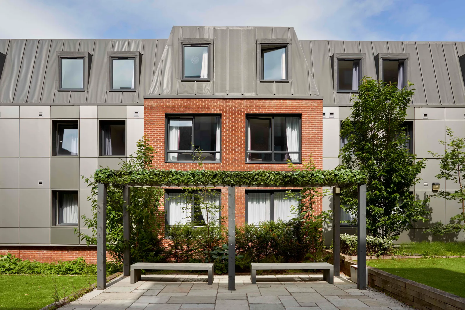 Asa Briggs House photo 11