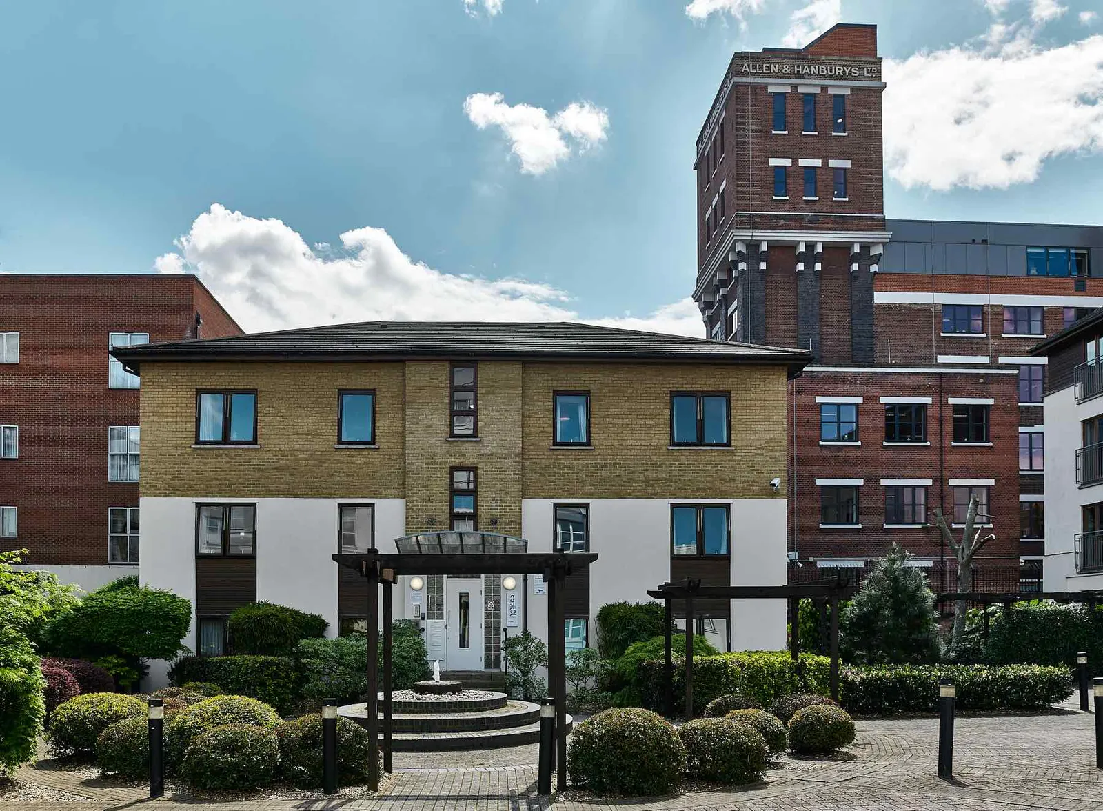 Sunlight Apartments photo 1