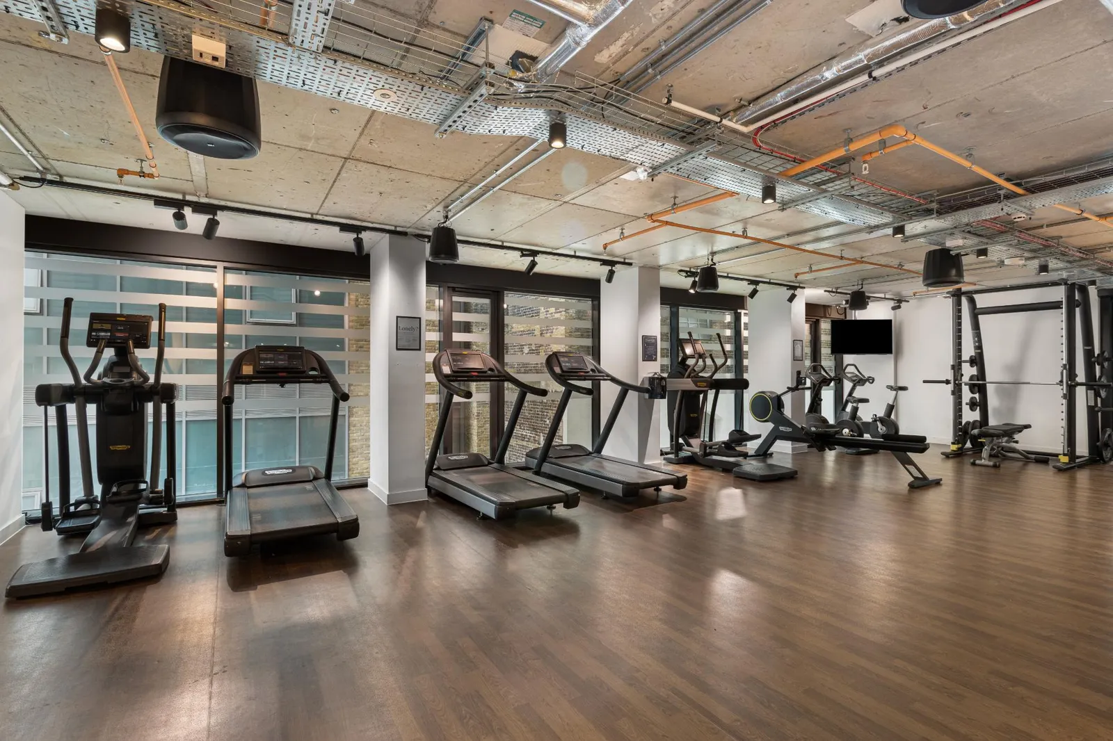 Aldgate photo 27