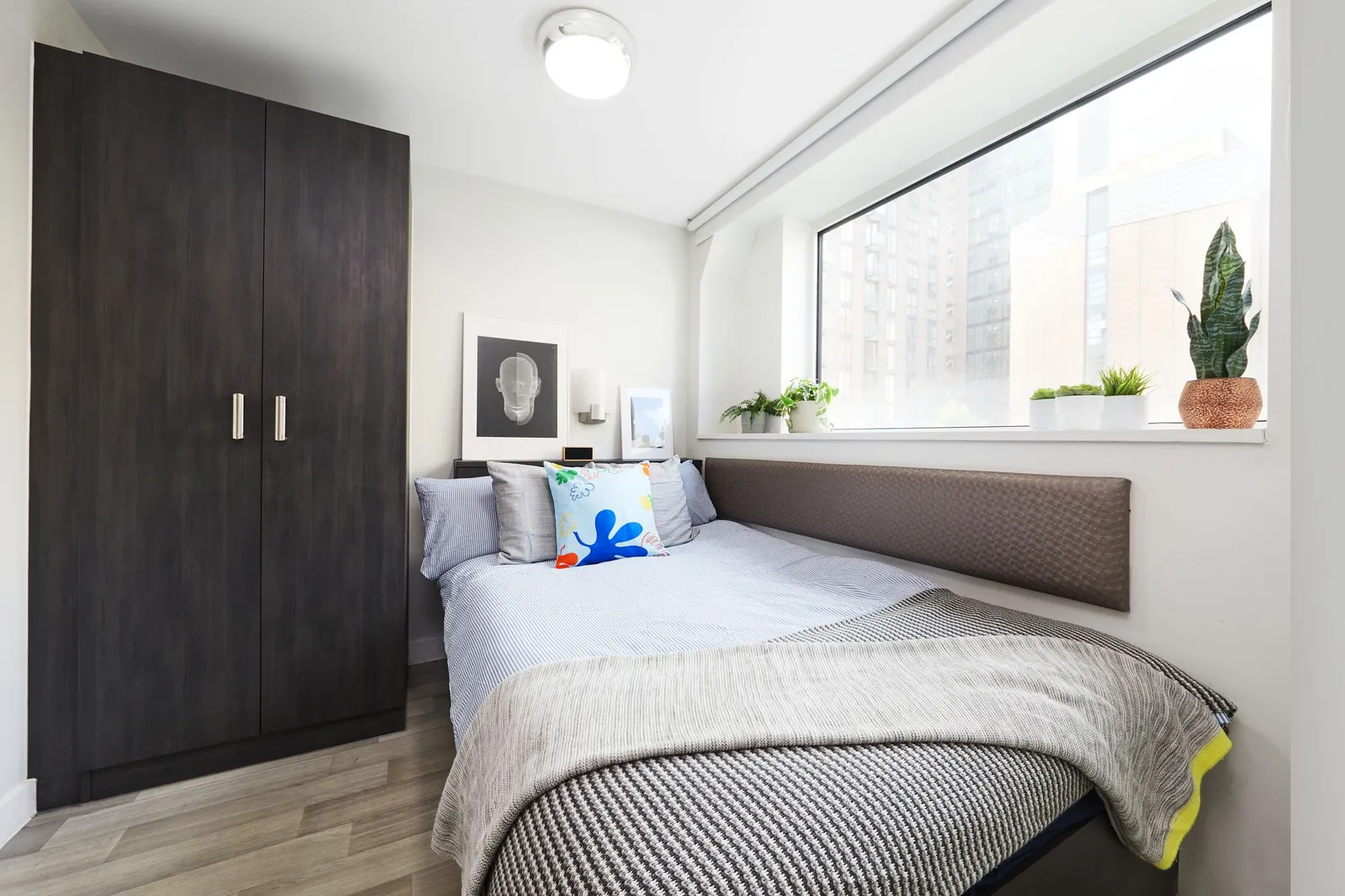 Bronze 2-Bed Apartment at Tower, Bristol