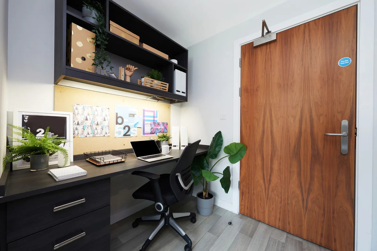 Silver 2-Bed Apartment at Tower, Bristol