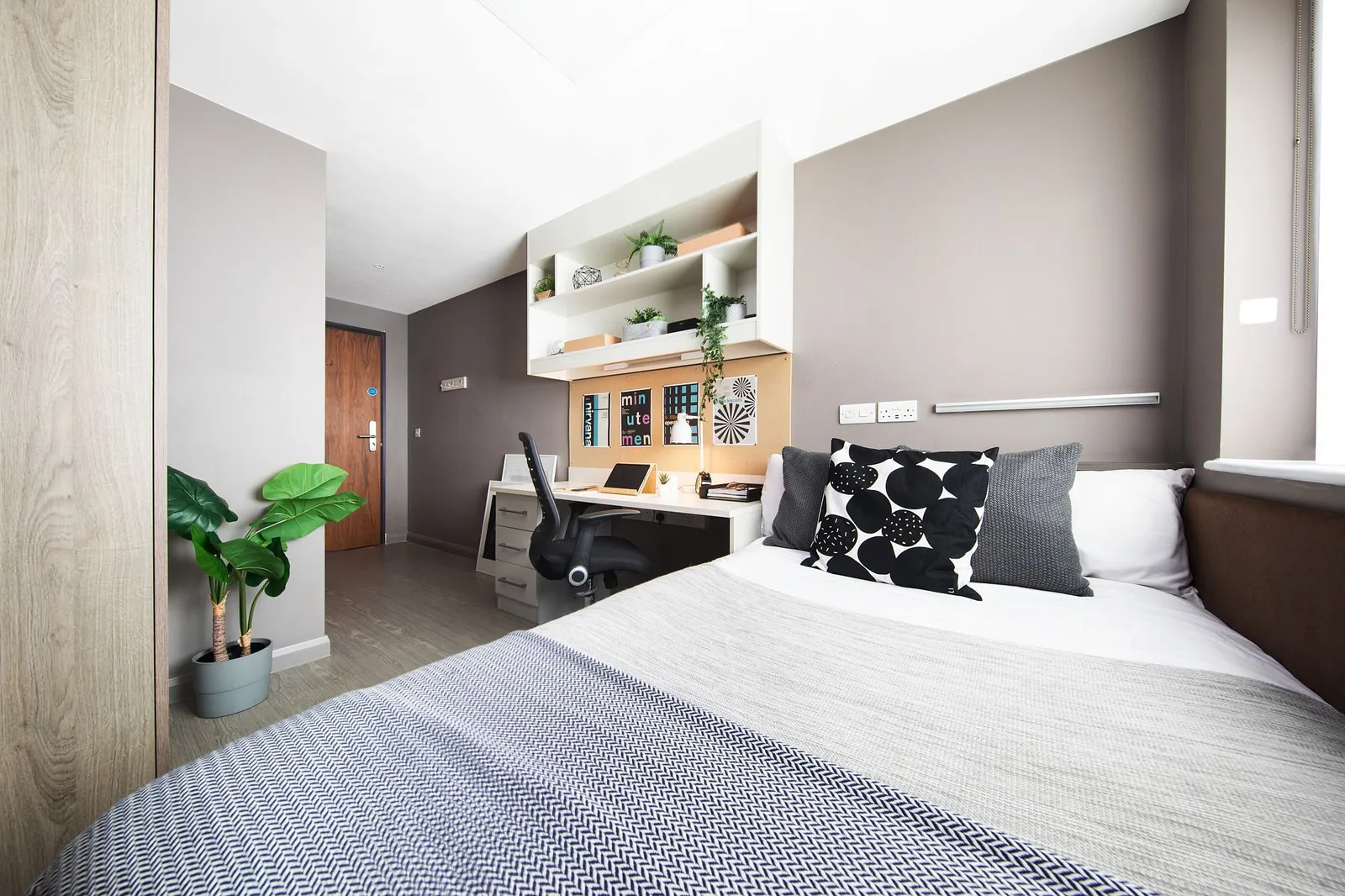 Gold Ensuite at Eclipse, Cardiff