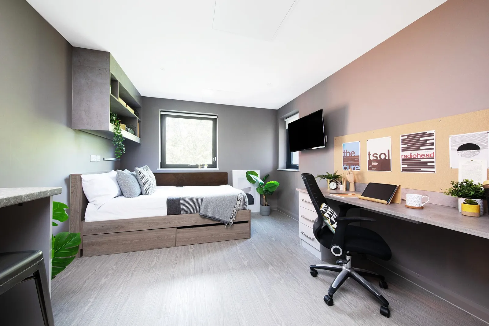 Gold Studio at Eclipse, Cardiff