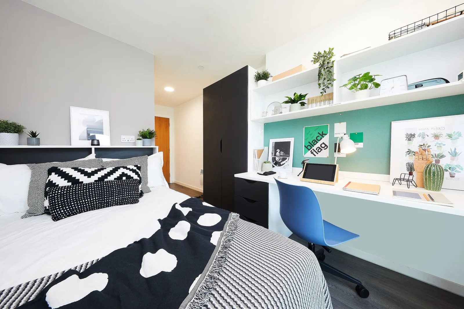 Classic Ensuite at Pavilion Court, Wembley