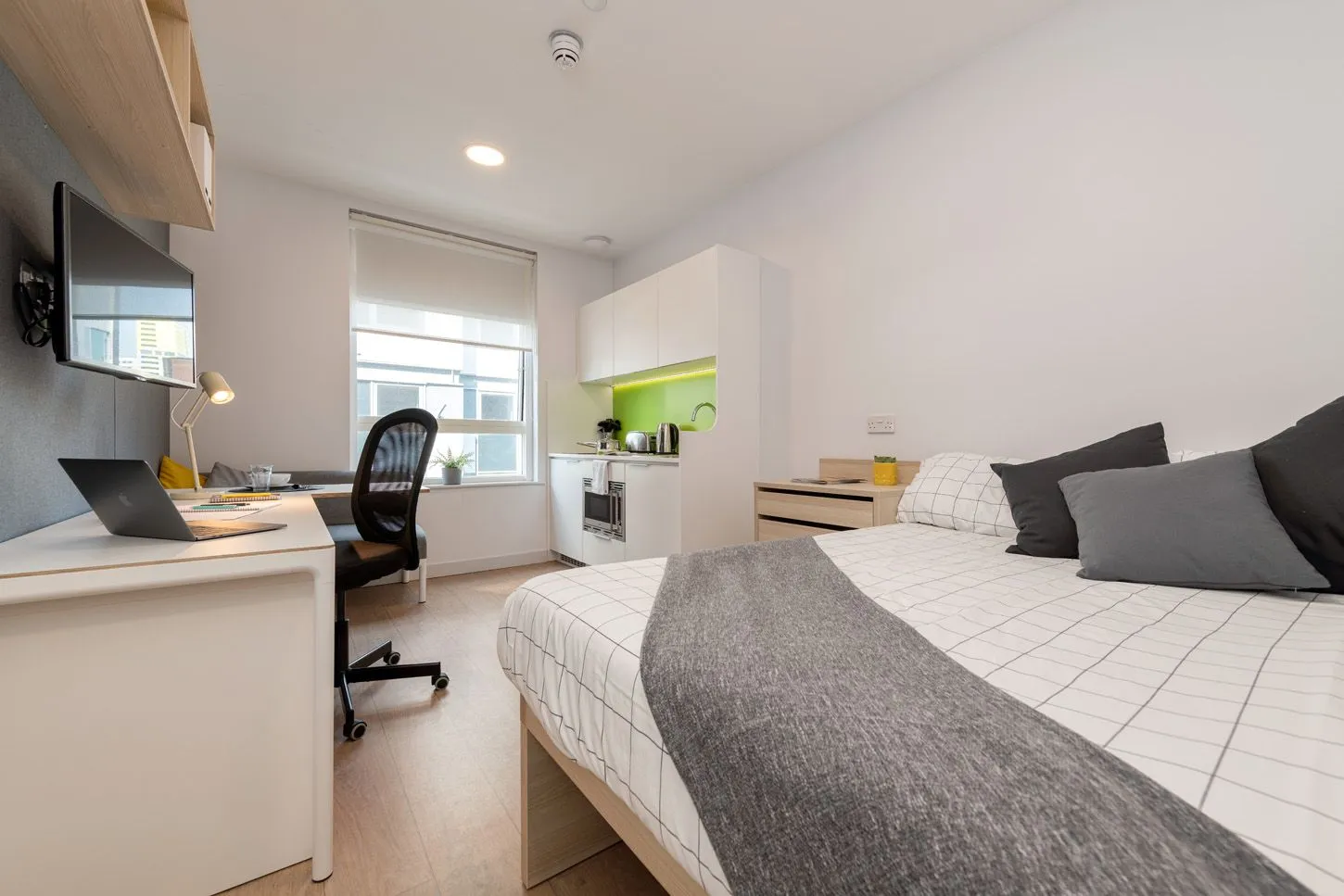 Standard Studio at Middle Street, Portsmouth