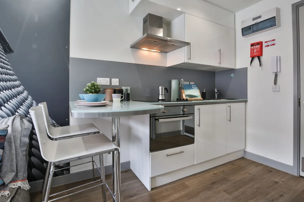 Edge Apartments photo 2