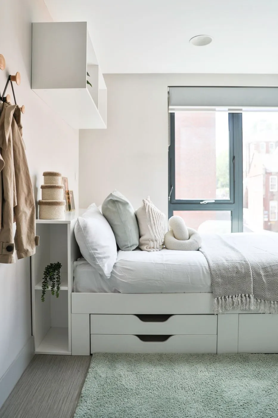 Classic 3 Bed Apartment at Edge Apartments