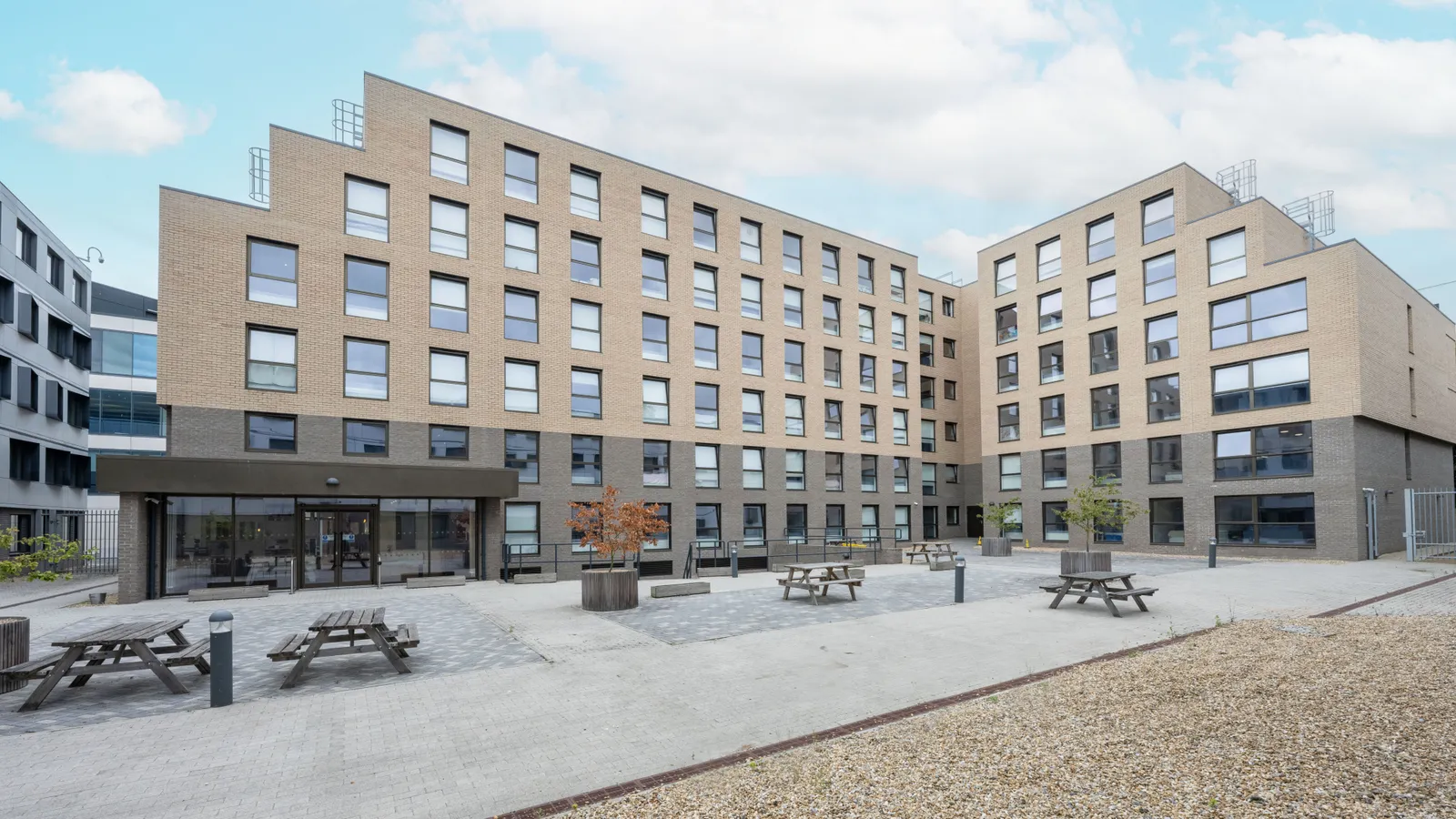 Rhodaus Court photo 10