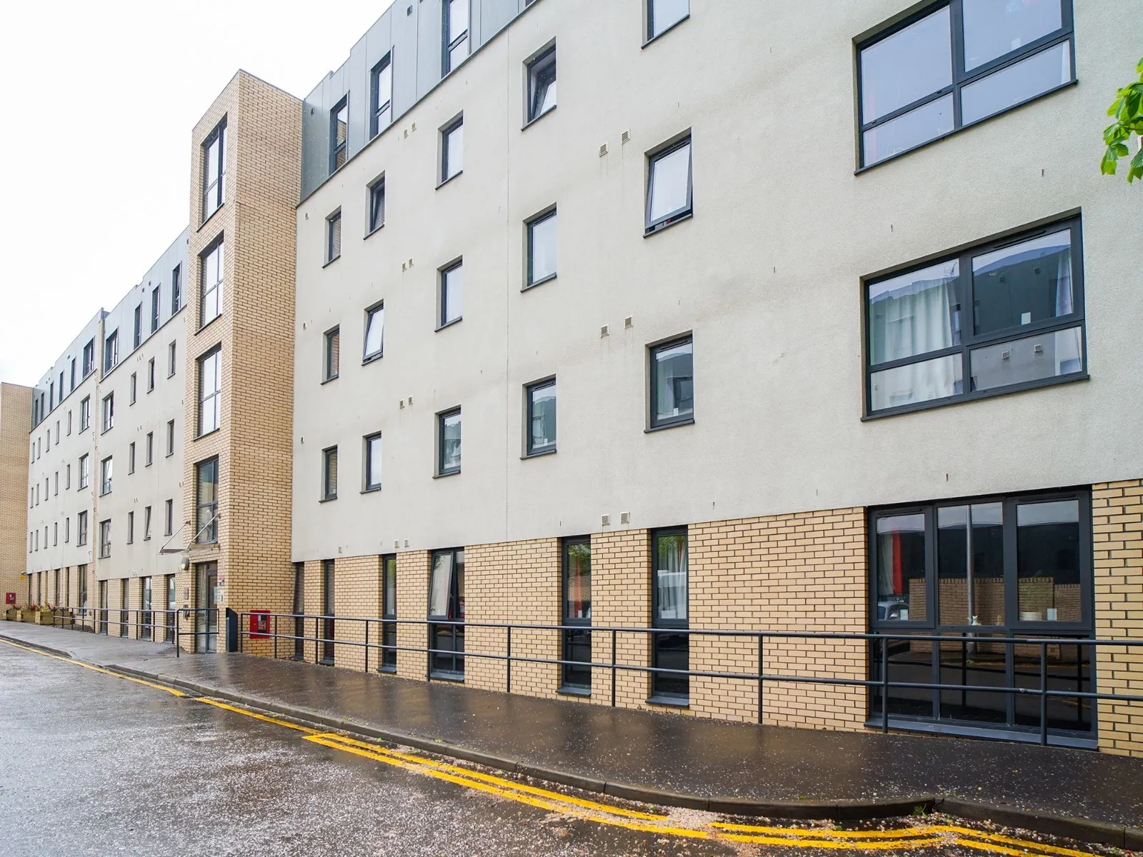 Beaverbank Place photo 19