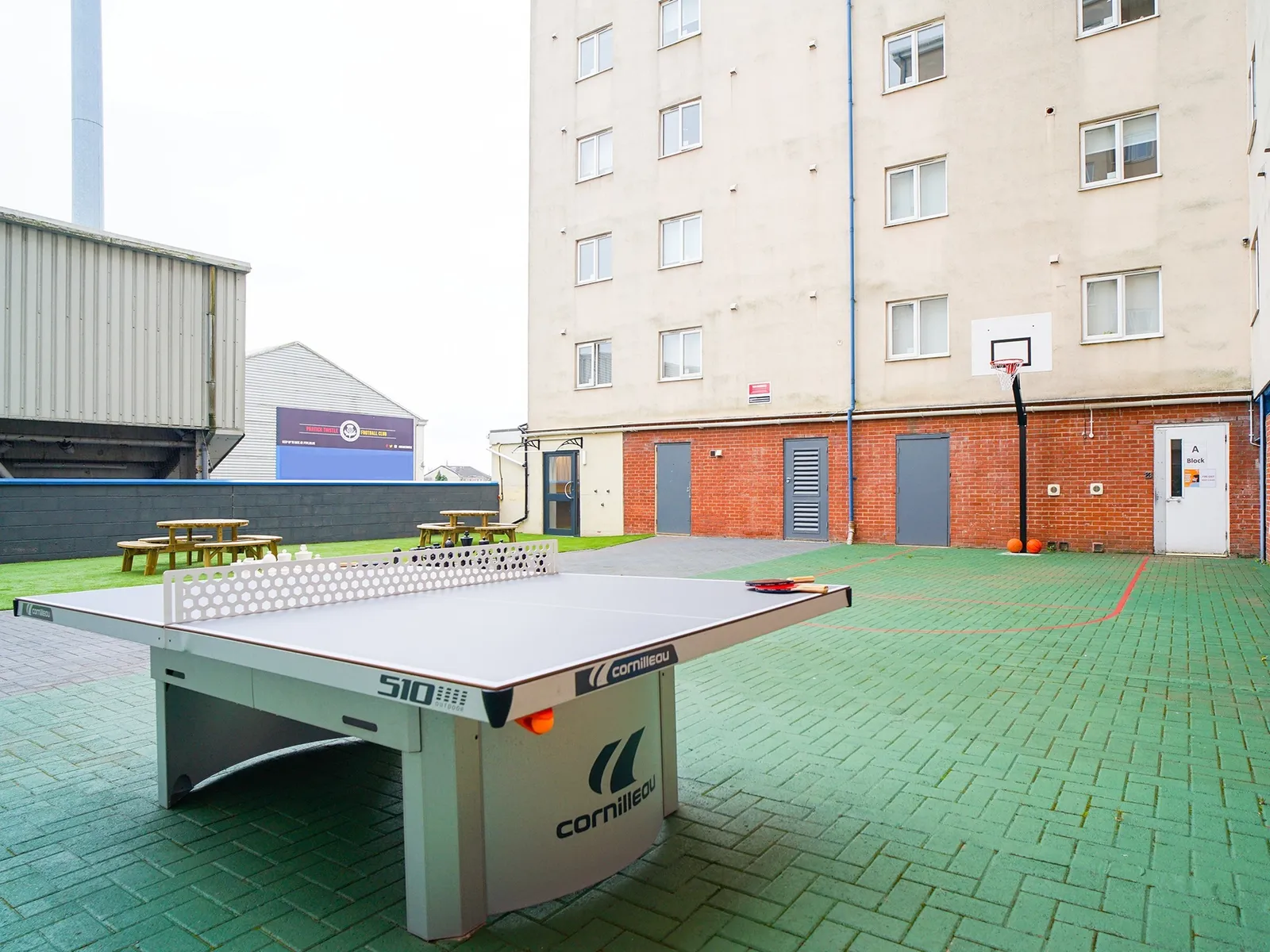 Firhill Court photo 3