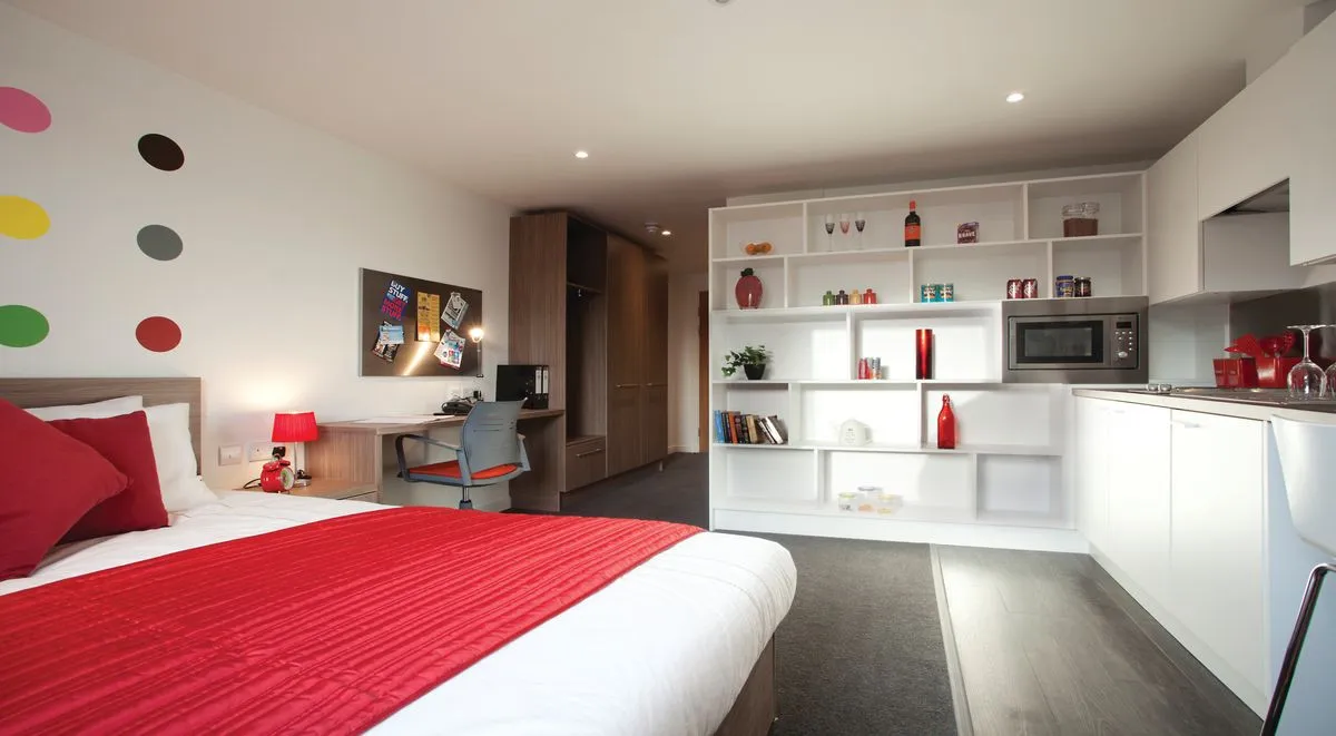 Deluxe Studio at Gallery Apartments
