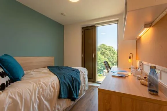 Standard Ensuite Riverview at Bankside Student Living