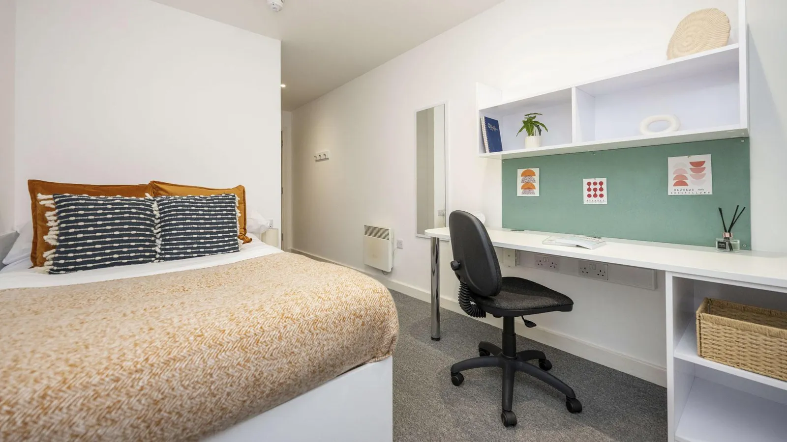 Standard En-Suite at The Glassworks