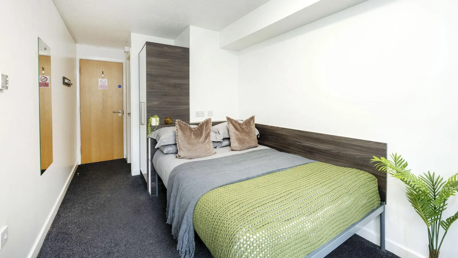 Premium Ensuite at Paddington Park House