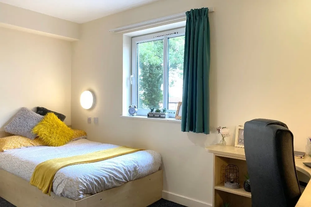 3-4 Bed Premium Ensuite at The Cube