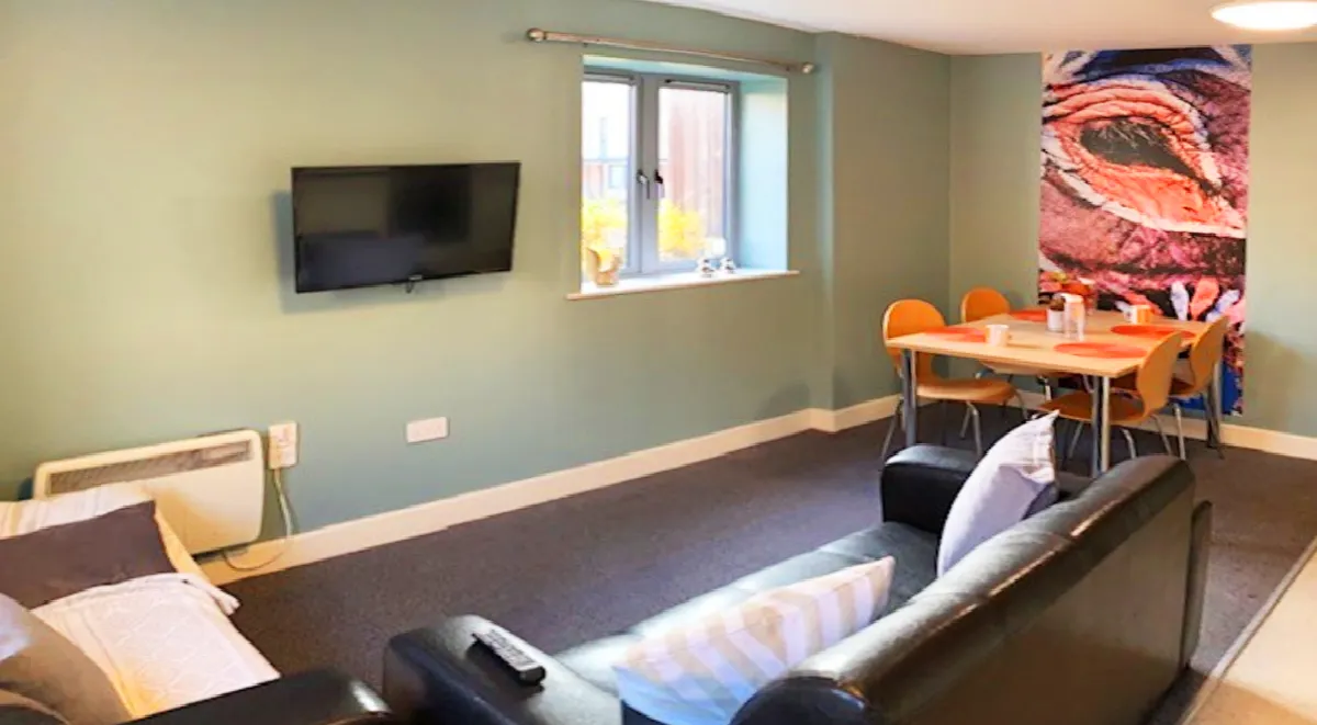 Barker House photo 4