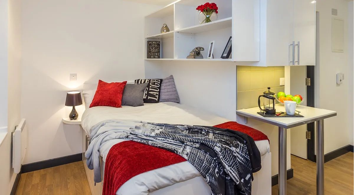 Studio London at The Court Yard