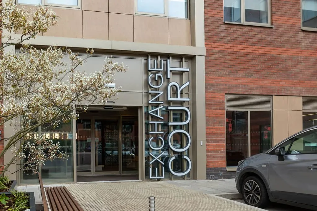Exchange Court photo 20