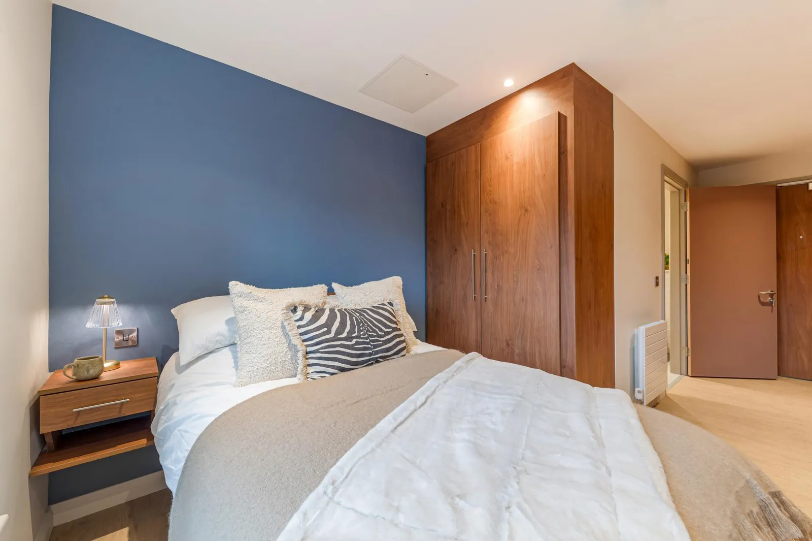 Ryan Hall, Belfast | Brand New for 2026! photo 5