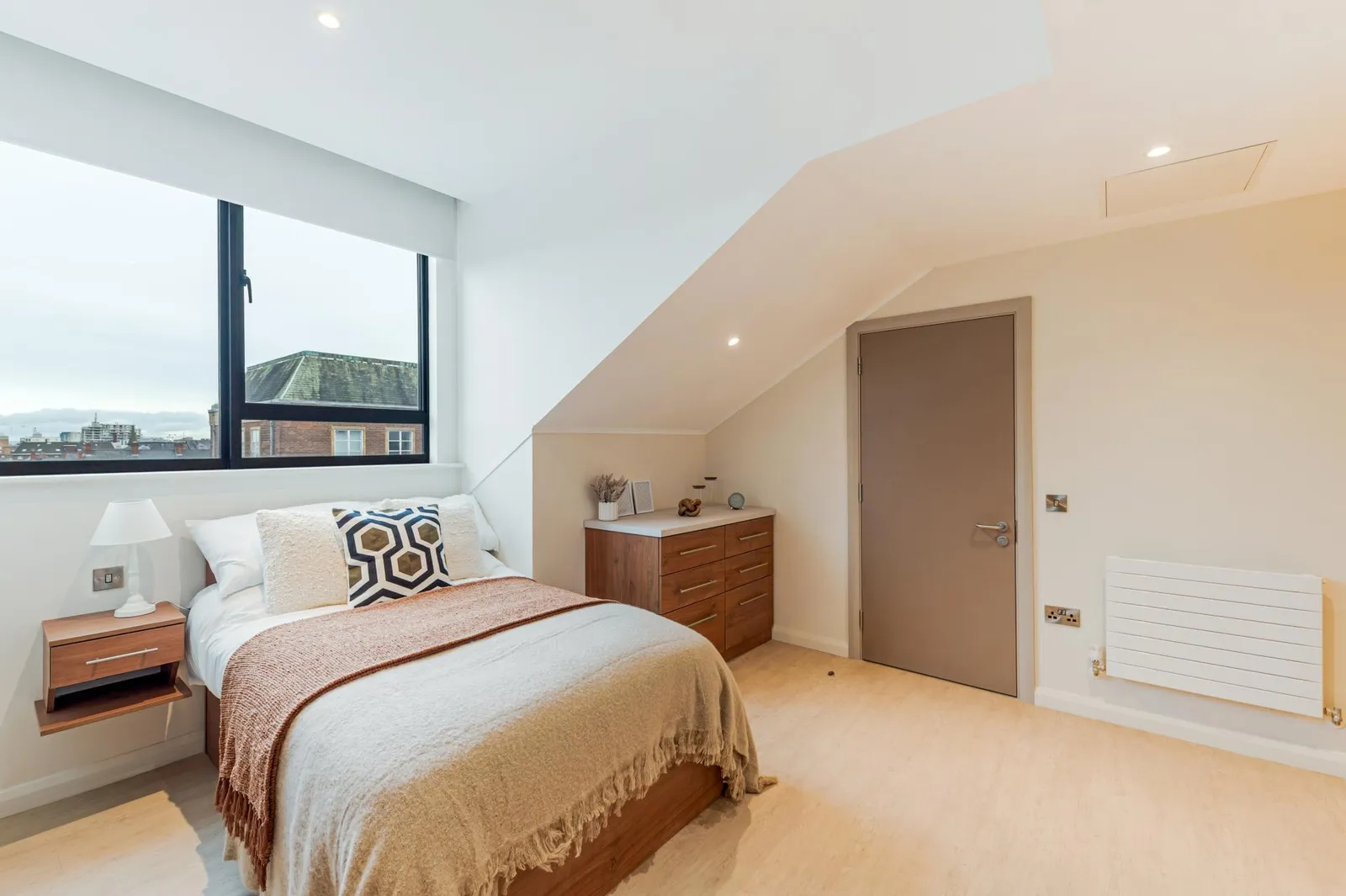 Ryan Hall, Belfast | Brand New for 2026! photo 6