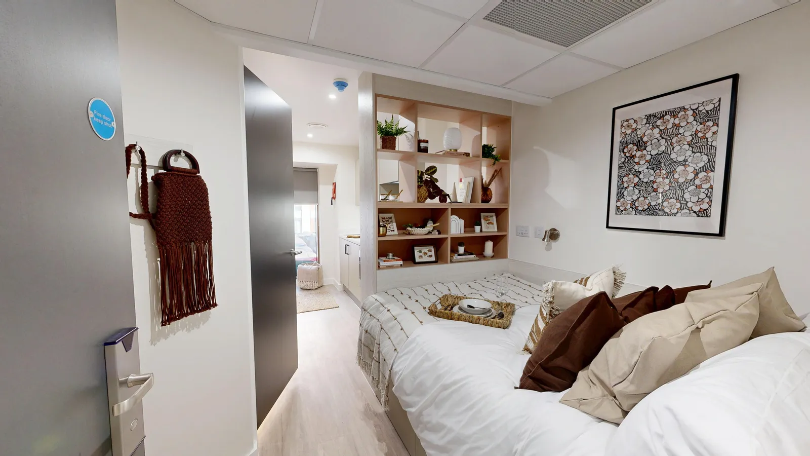 Premium Studio at Crown Place