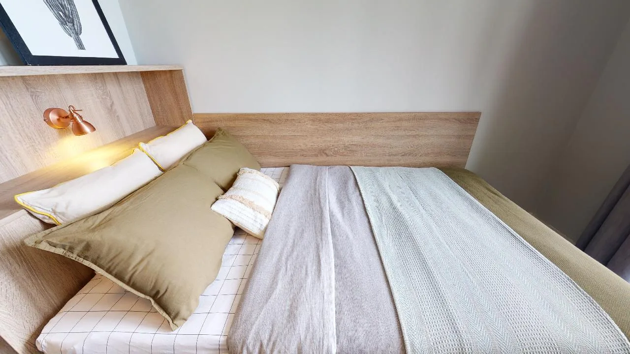 Enjoy privacy and social living in our bronze en suite deluxe at iQ Abacus House