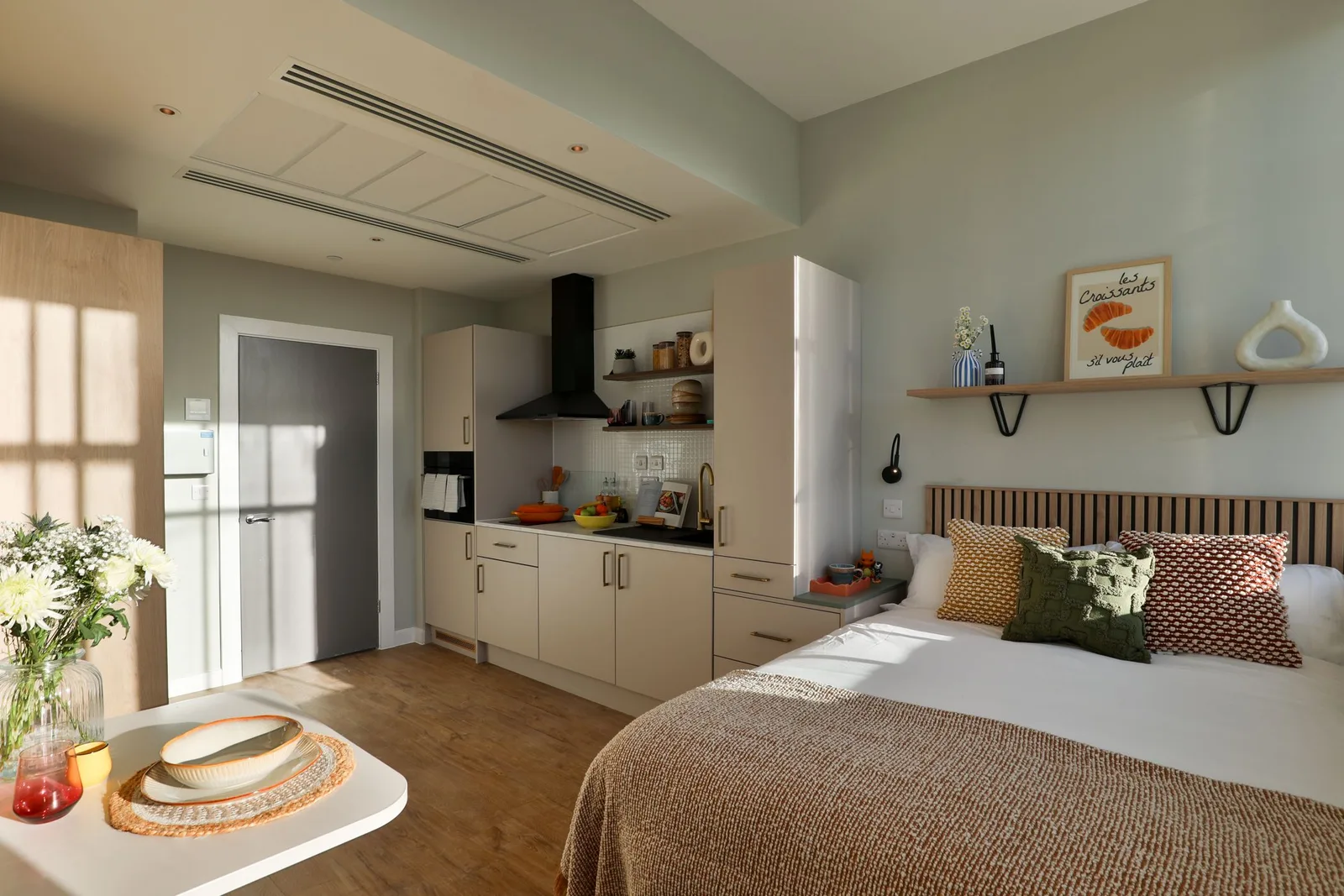 College House photo 1