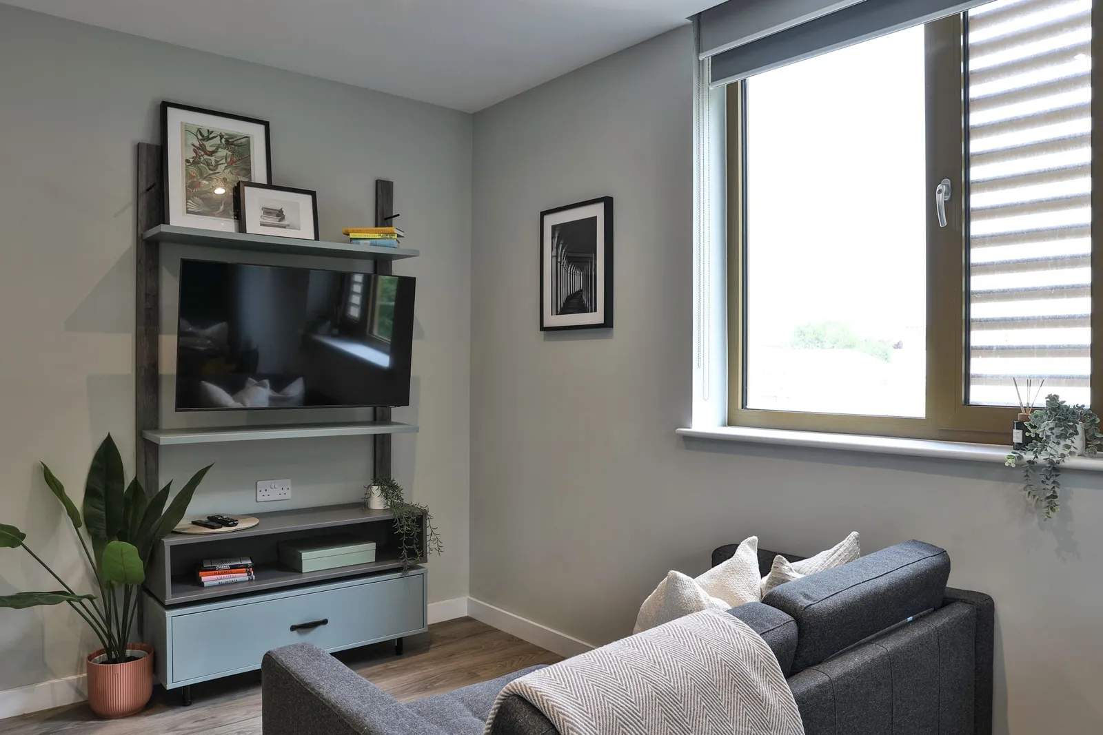 Premium 2 Bed Apartment at St Mary’s