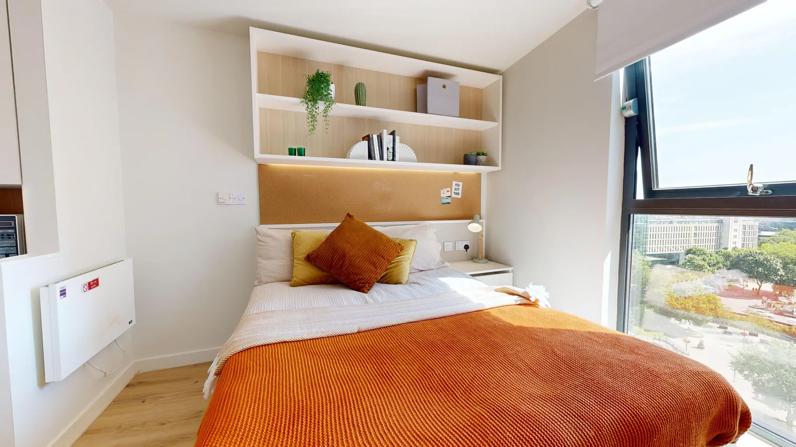 iQ Water Lane House photo 12