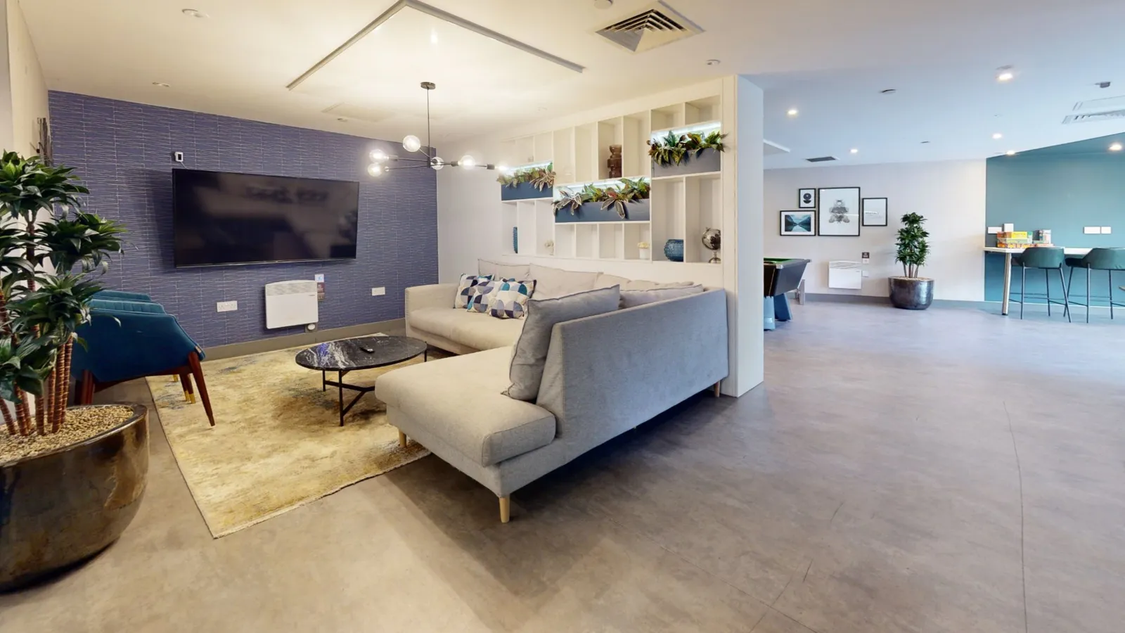 33 Parkside photo 19