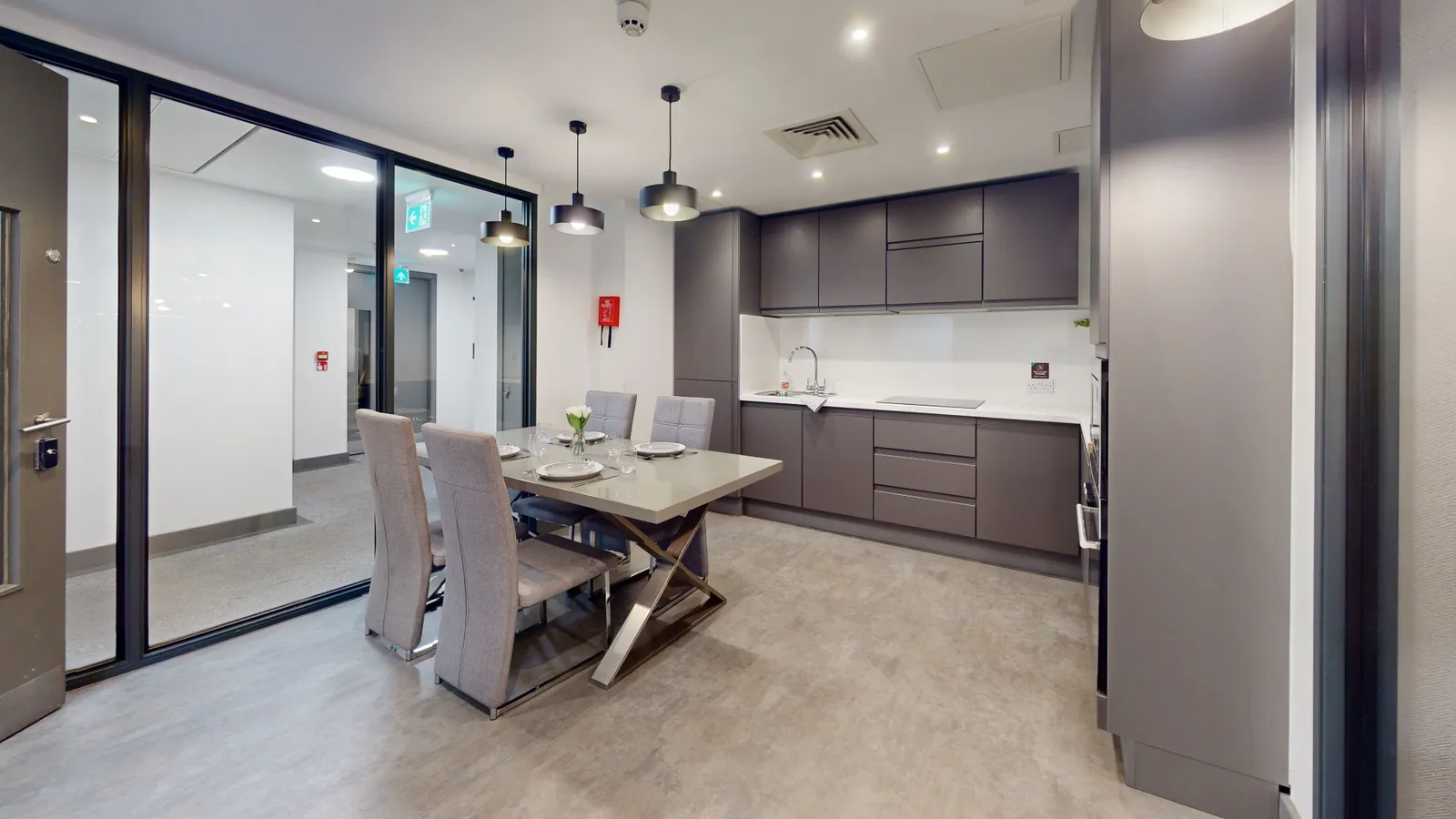 33 Parkside photo 25
