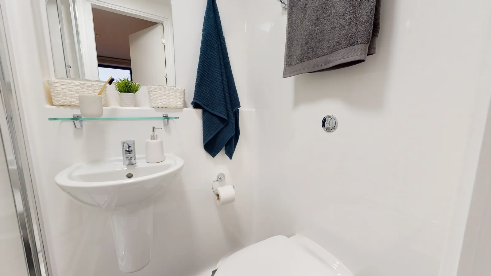 iQ Weaver Place photo 35