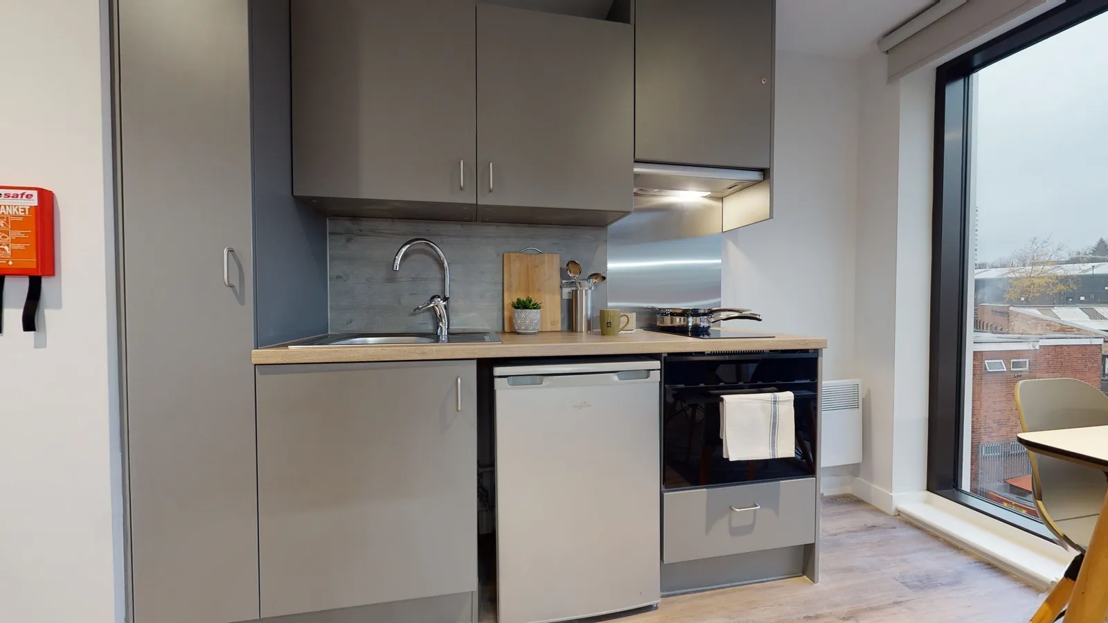 iQ Weaver Place photo 37