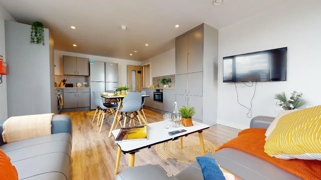 iQ Weaver Place photo 55