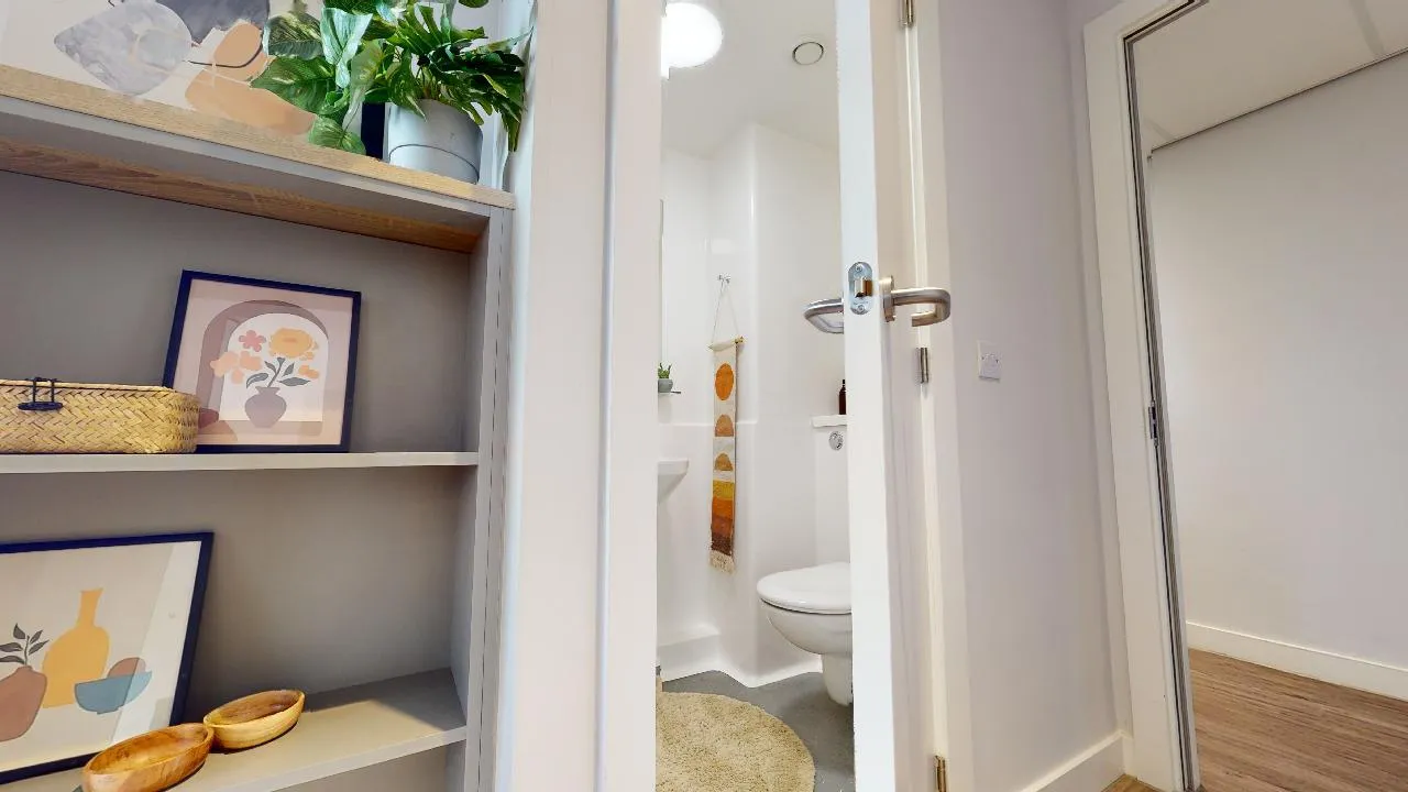 iQ Weaver Place photo 95