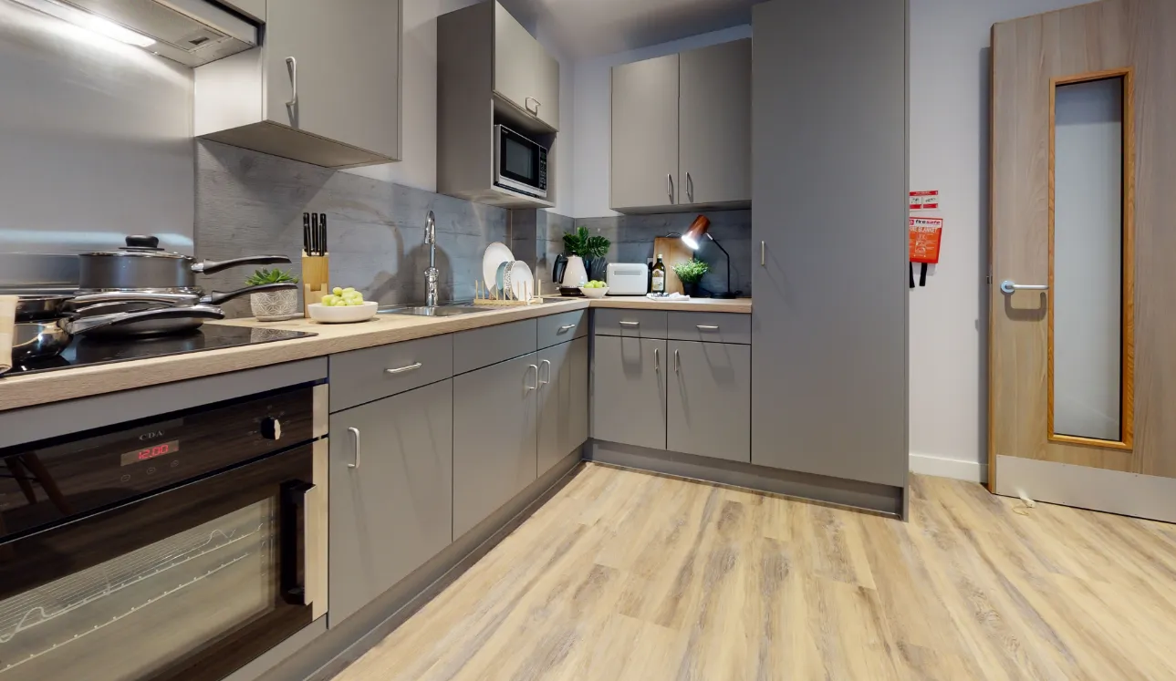 iQ Longwood Place photo 90