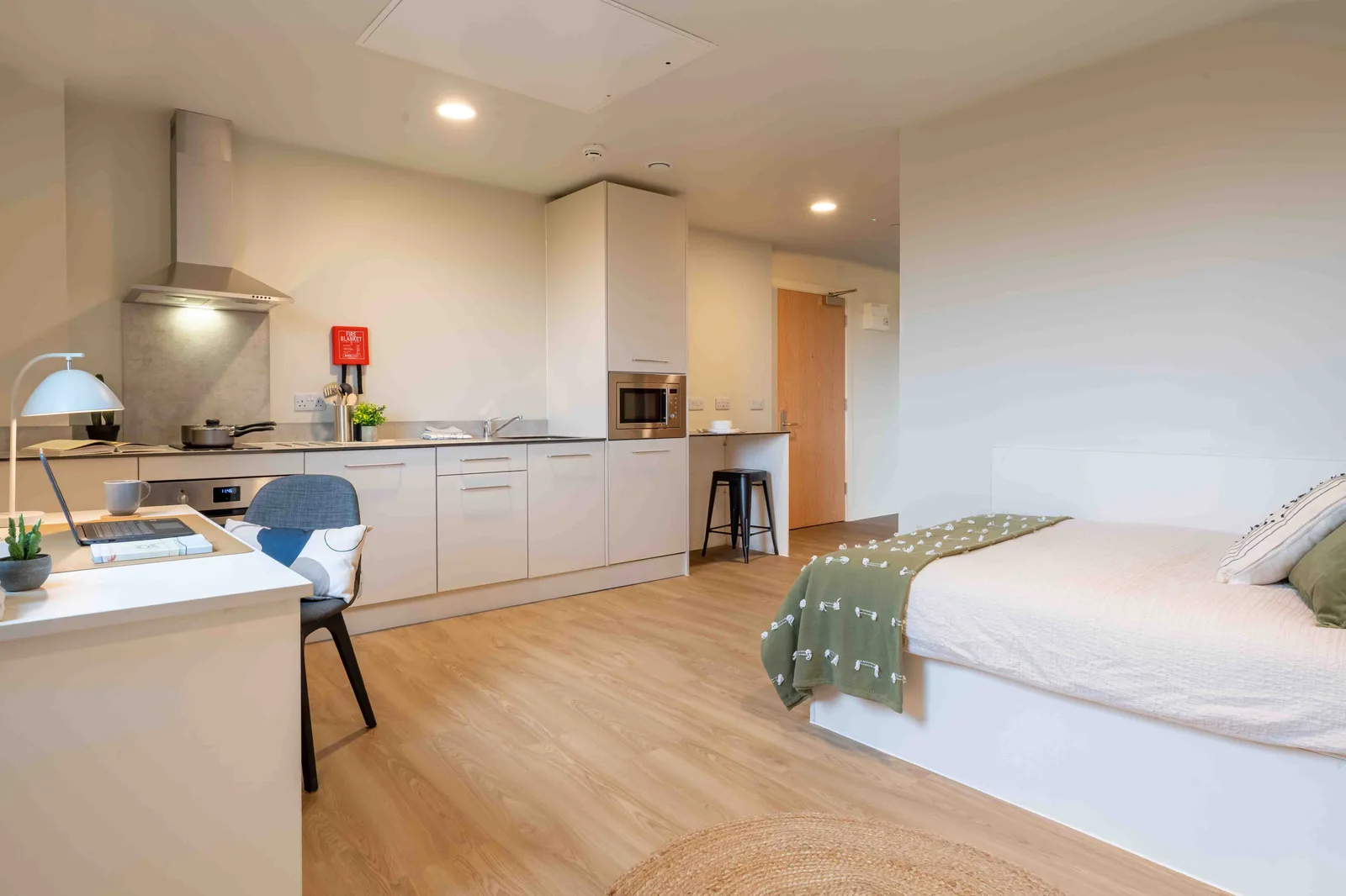 Platinum Studio at iQ Longwood Place