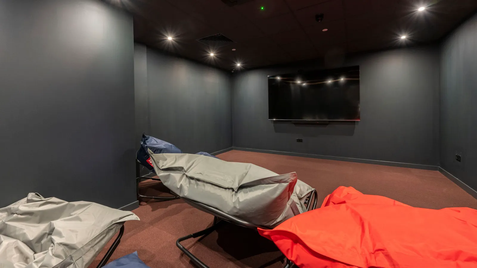 Discovery Studios, Dundee photo 11