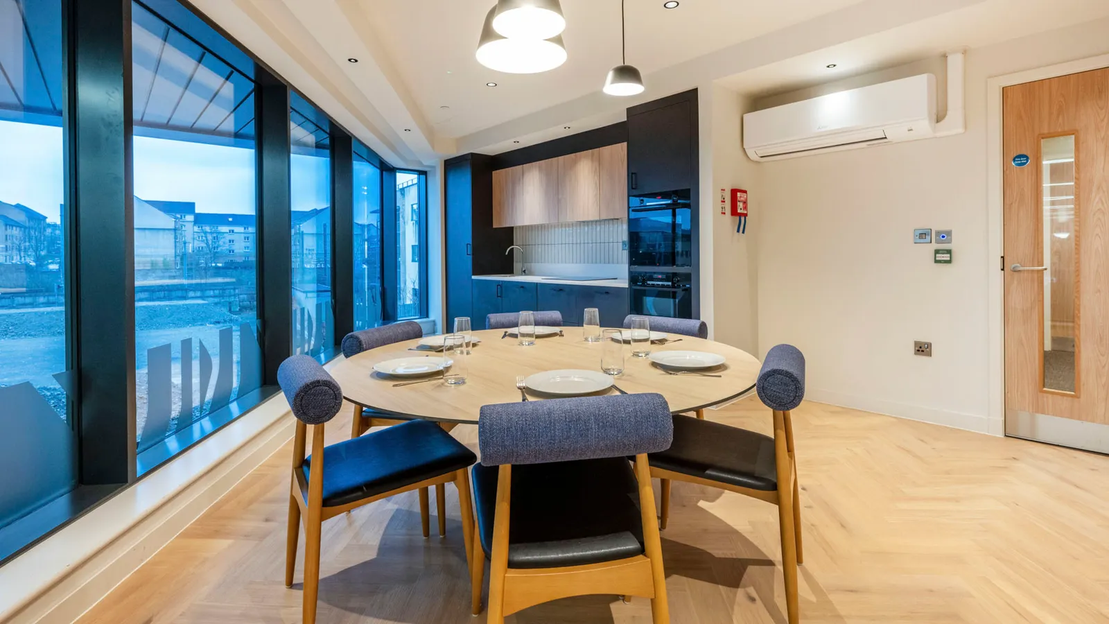 Haymarket Yards, Edinburgh photo 13