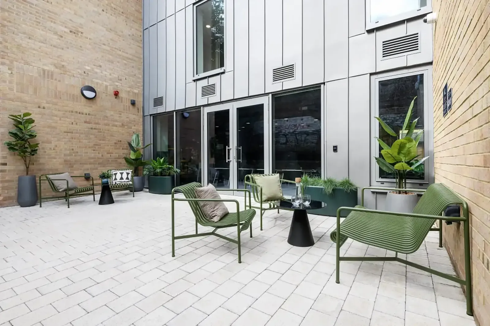 Huxley Studios, Edinburgh photo 8