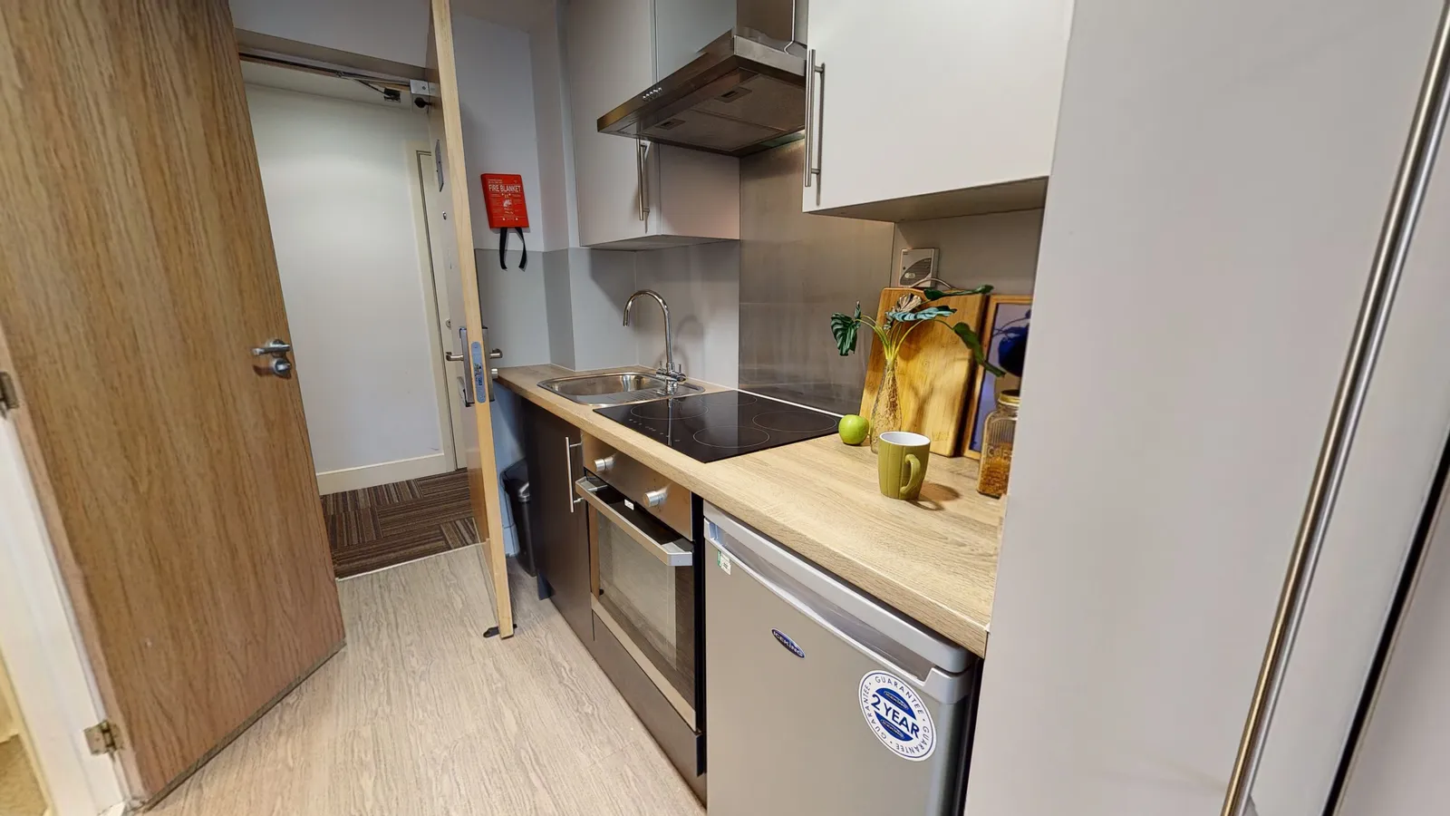 iQ Elliott House photo 50