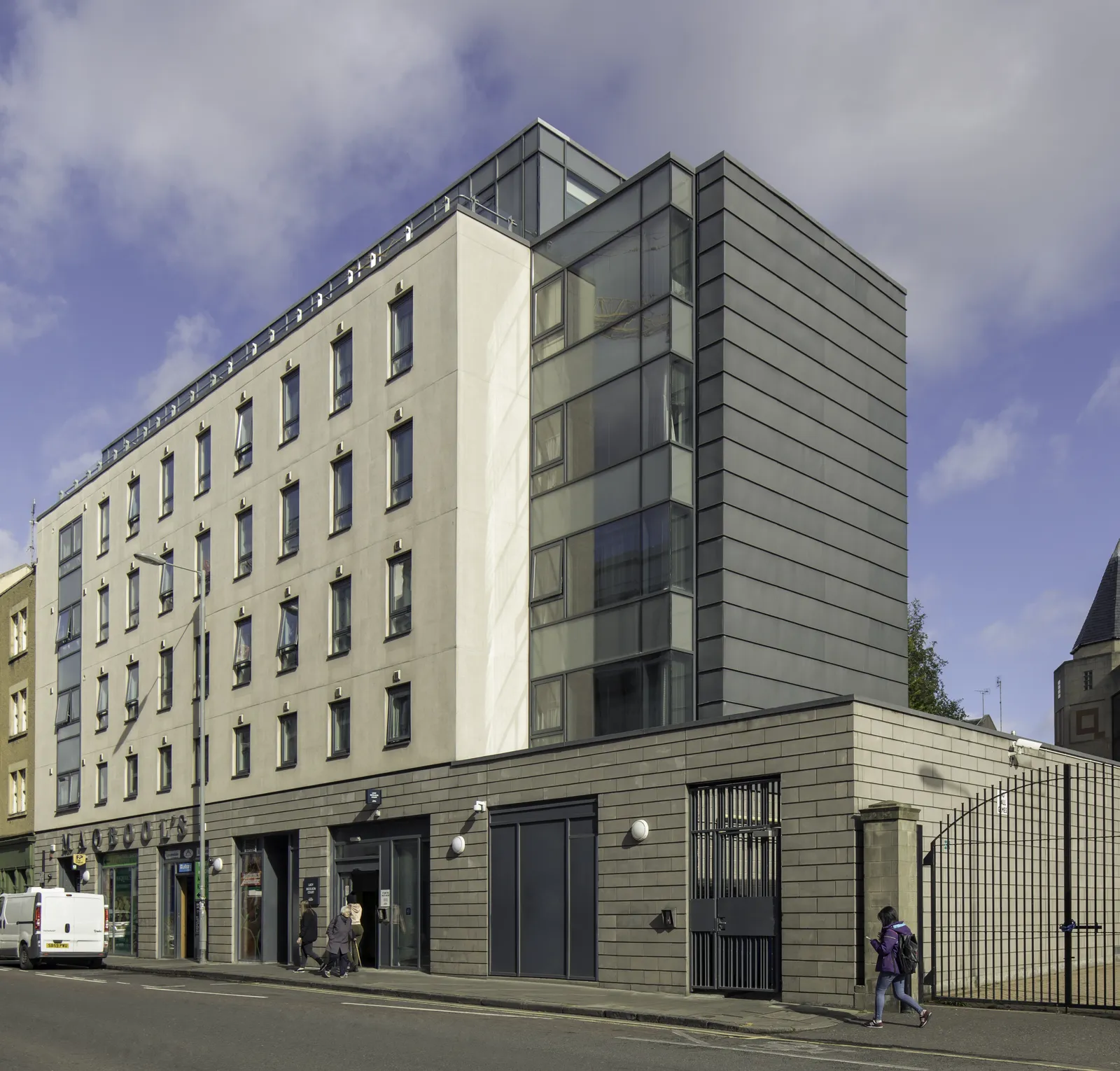 Lady Nicolson Court photo 5