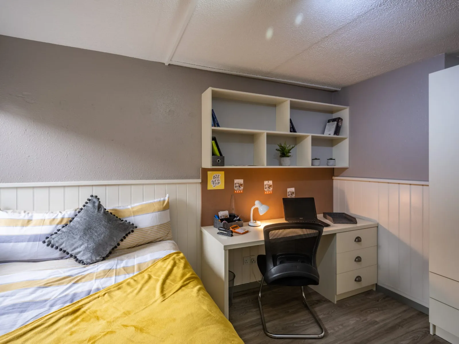 Meadow Court photo 16