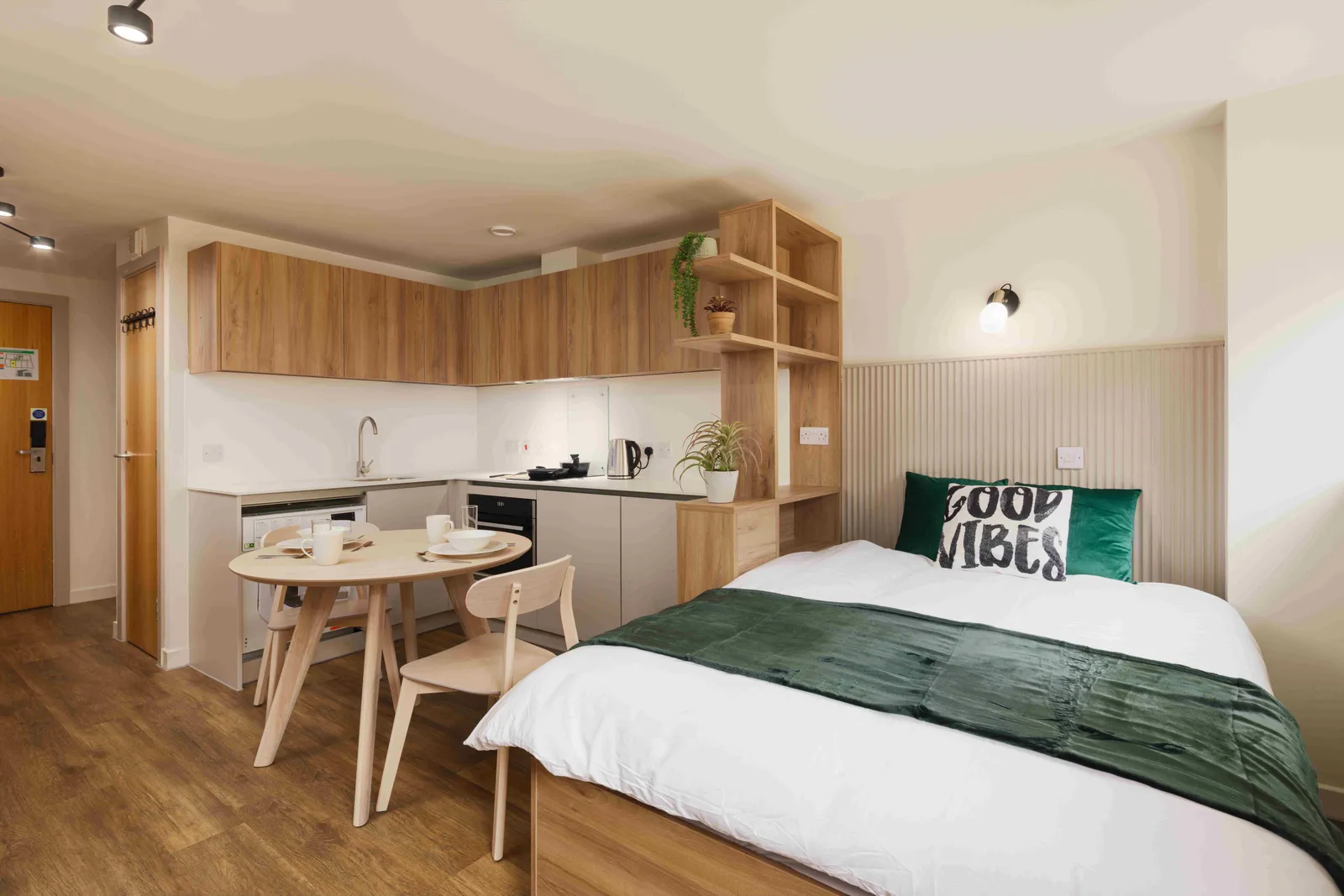 Panmure Court photo 13