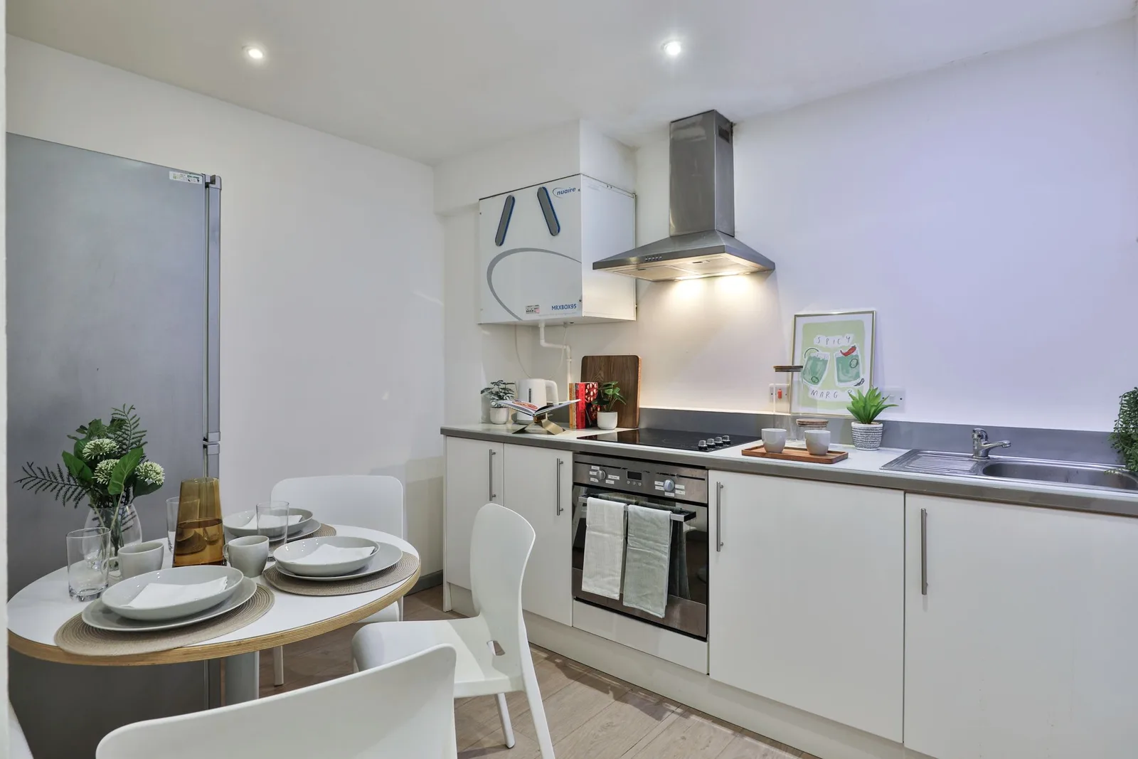 Picturehouse Apartments photo 8