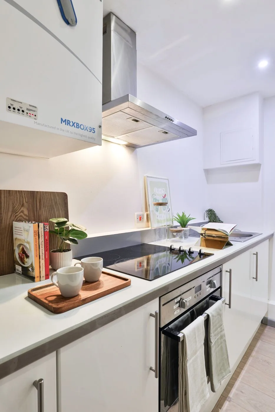 Picturehouse Apartments photo 9