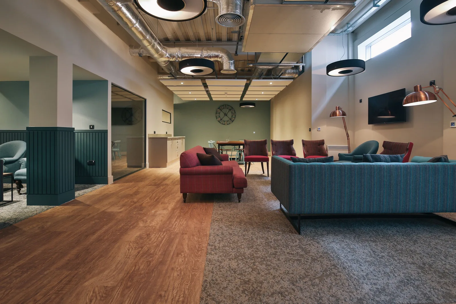 Picturehouse Apartments photo 11